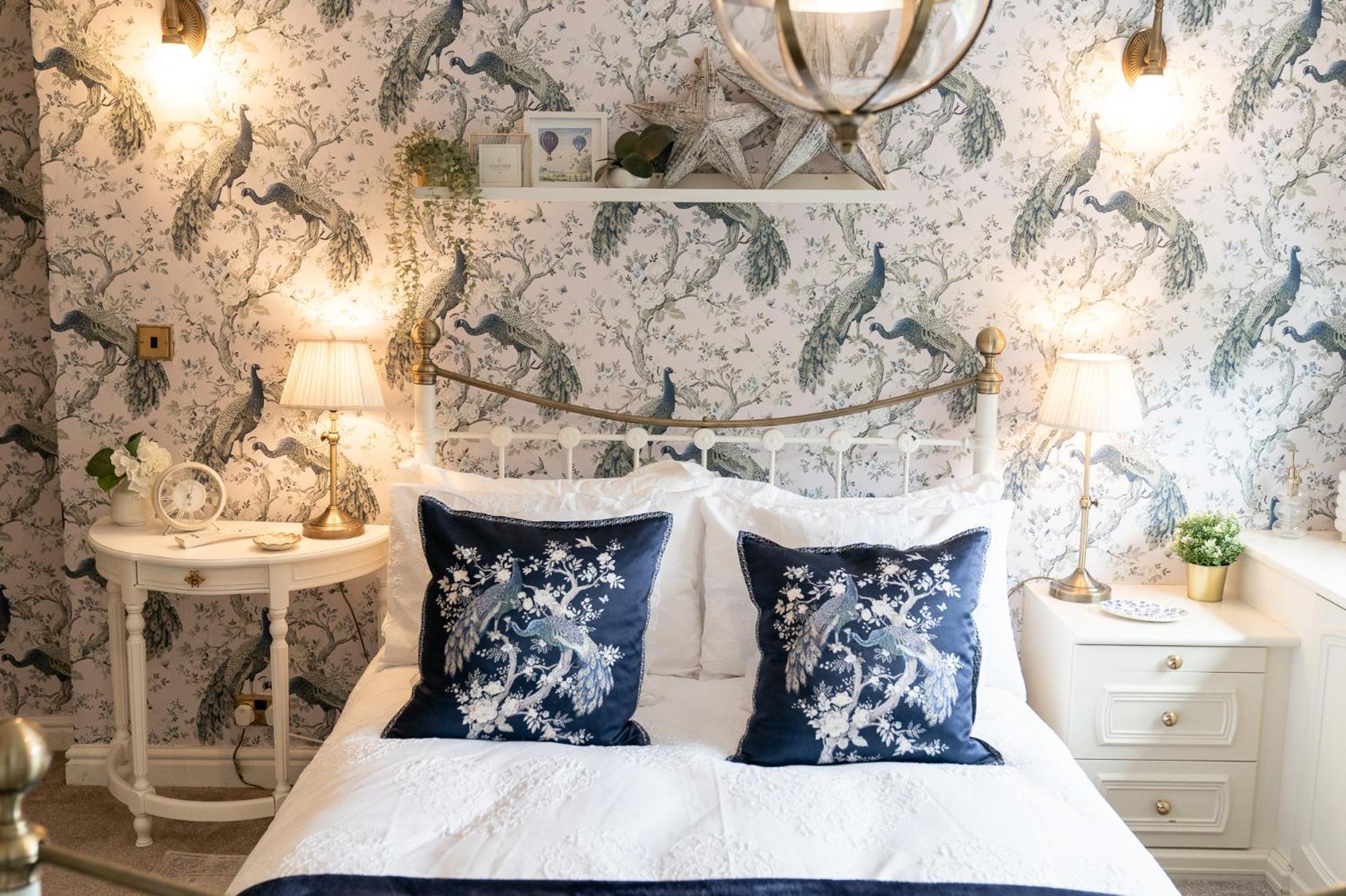 Peacock Room At Field View Cottage Eccleston  المظهر الخارجي الصورة